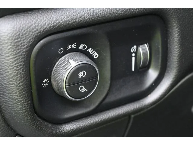 SEMINUEVOS RAM 1500 a Estados en autogozo