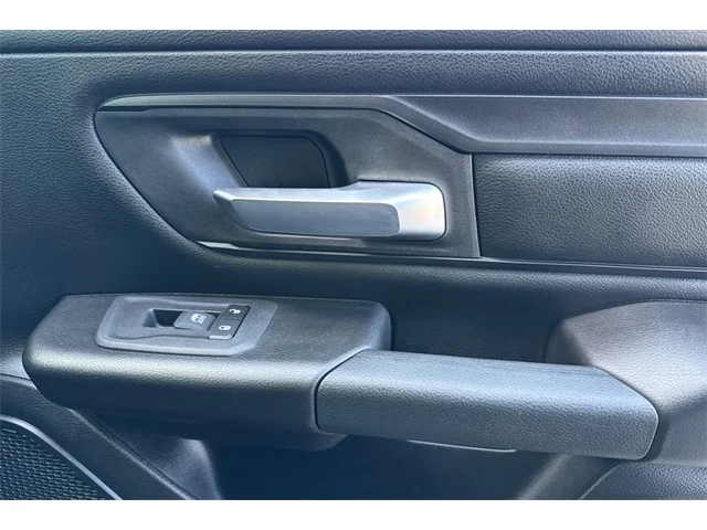 SEMINUEVOS RAM 1500 at ELK GROVE in Elk Grove Buick GMC