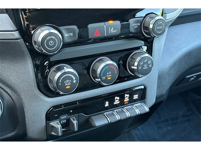 SEMINUEVOS RAM 1500 at ELK GROVE in Elk Grove Buick GMC