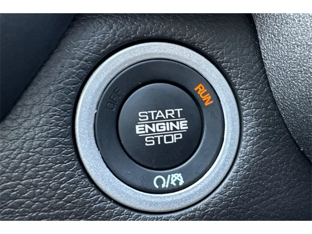 SEMINUEVOS RAM 1500 at ELK GROVE in Elk Grove Buick GMC