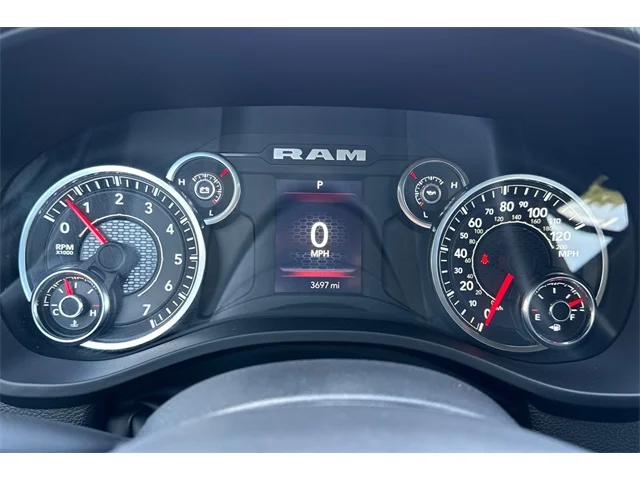 SEMINUEVOS RAM 1500 at ELK GROVE in Elk Grove Buick GMC