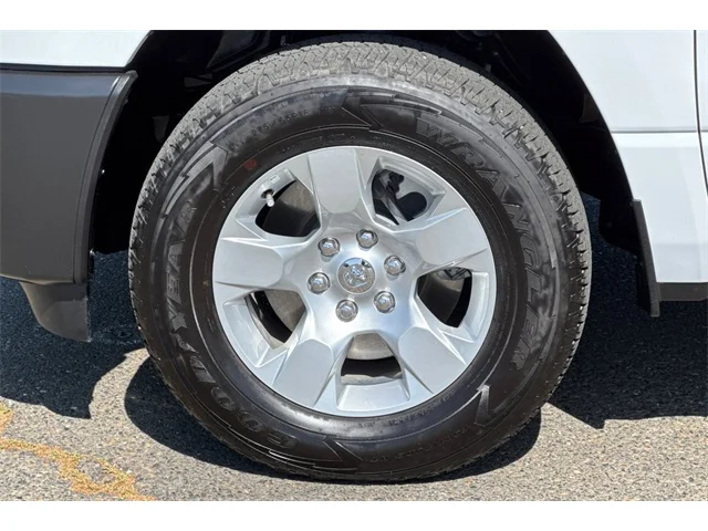 SEMINUEVOS RAM 1500 at ELK GROVE in Elk Grove Buick GMC