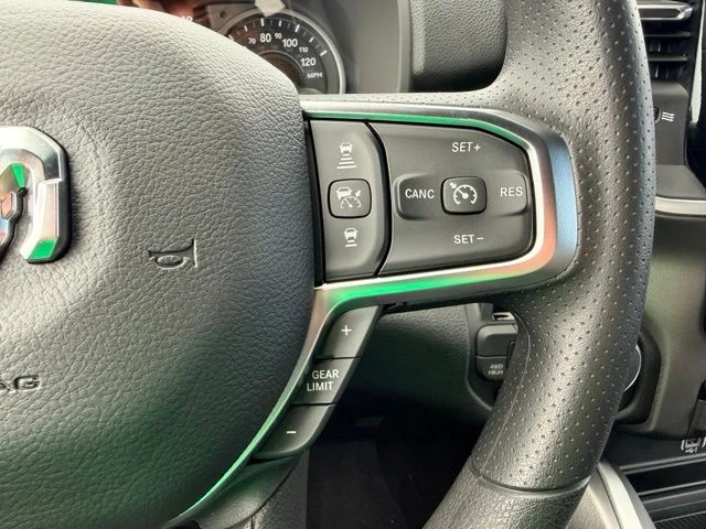 Nuevos RAM 1500 à Estados chez autogozo