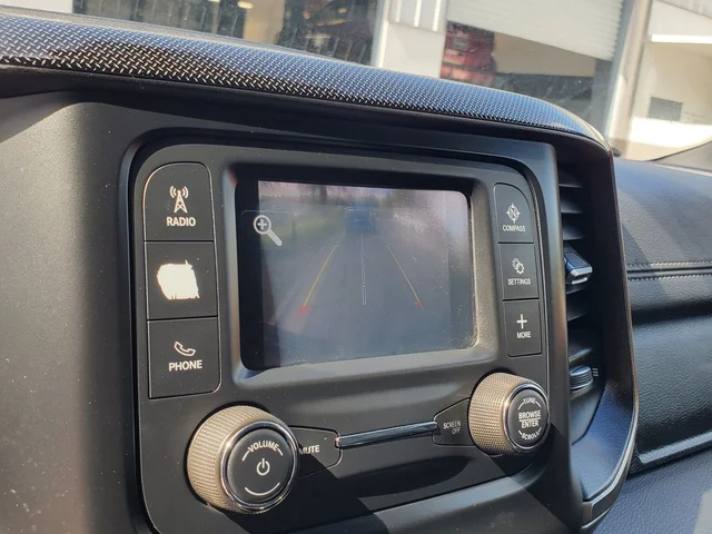 SEMINUEVOS RAM 1500 a Estados en autogozo