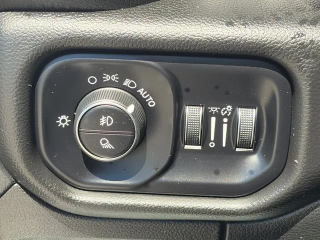 SEMINUEVOS RAM 1500 a Estados en autogozo