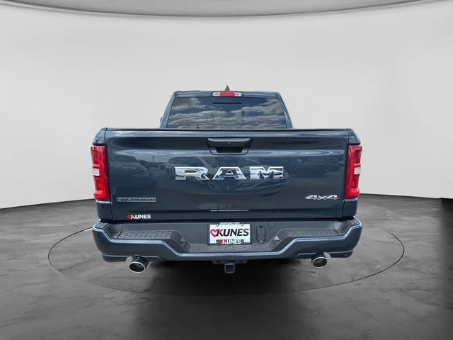 Nuevos RAM 1500 à Estados chez autogozo