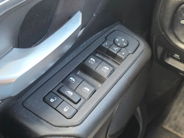 SEMINUEVOS RAM 1500 a Estados en autogozo