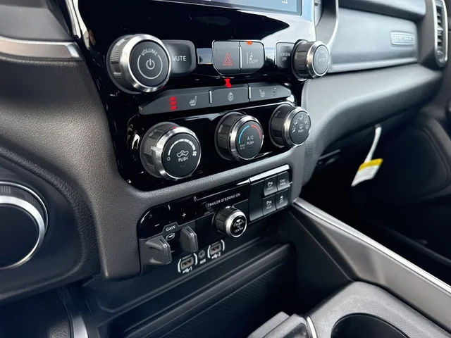 Nuevos RAM 1500 à Estados chez autogozo