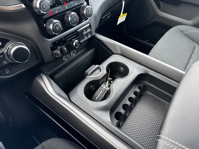 Nuevos RAM 1500 à Estados chez autogozo