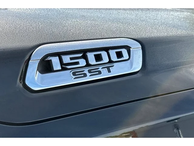 SEMINUEVOS RAM 1500 at ELK GROVE in Elk Grove Buick GMC