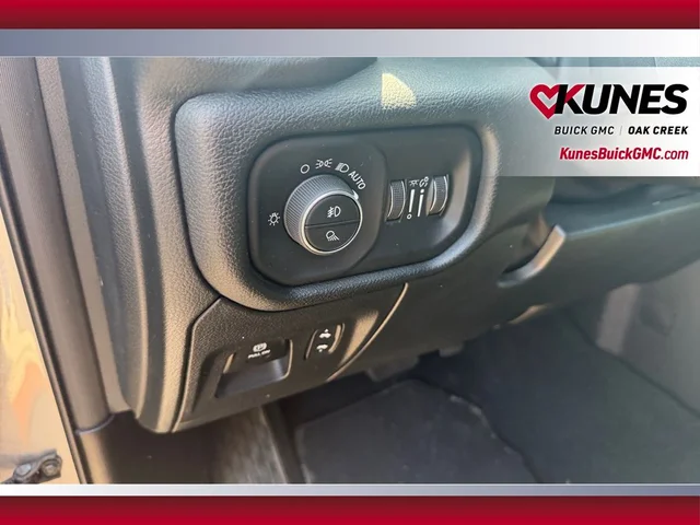 SEMINUEVOS RAM 1500 a Estados en autogozo