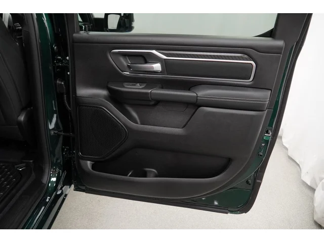 Nuevos RAM 1500 à Estados chez autogozo