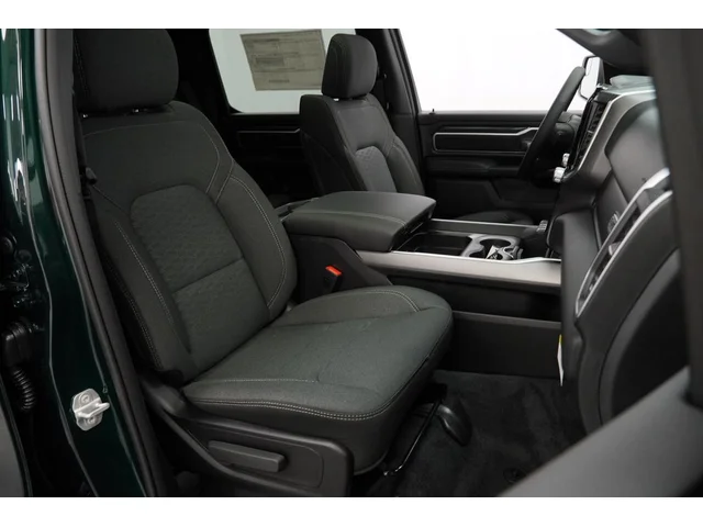 Nuevos RAM 1500 à Estados chez autogozo