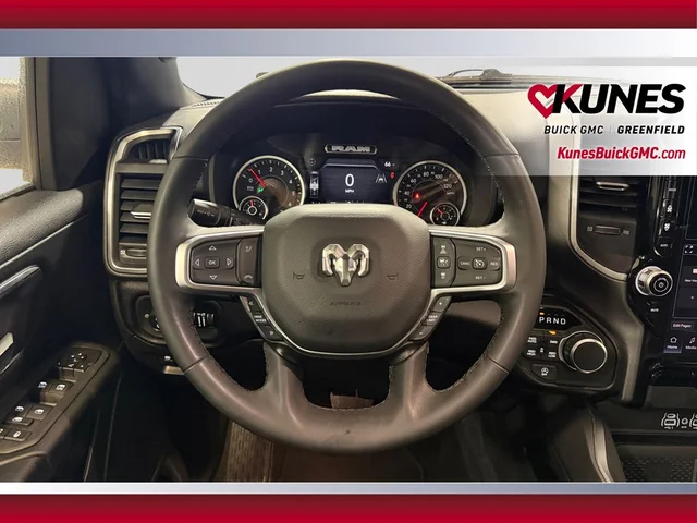 SEMINUEVOS RAM 1500 a Estados en autogozo