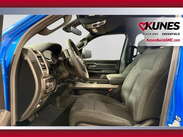 SEMINUEVOS RAM 1500 a Estados en autogozo
