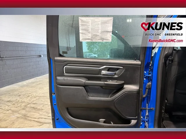 SEMINUEVOS RAM 1500 a Estados en autogozo
