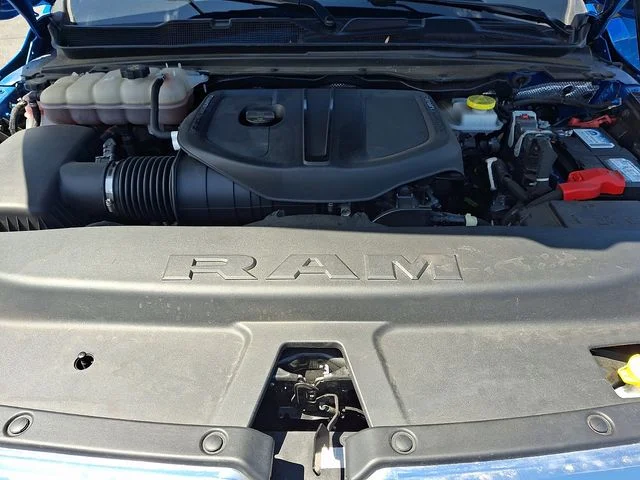 SEMINUEVOS RAM 1500 a Estados en autogozo