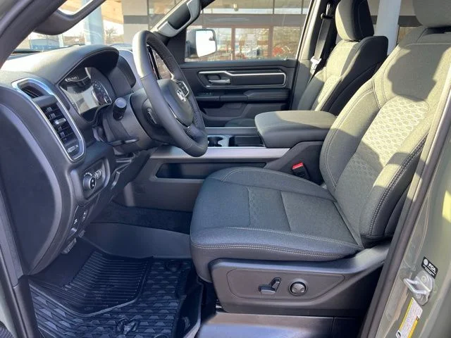 Nuevos RAM 1500 à Estados chez autogozo