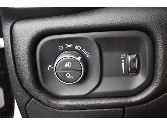SEMINUEVOS RAM 1500 a Estados en autogozo