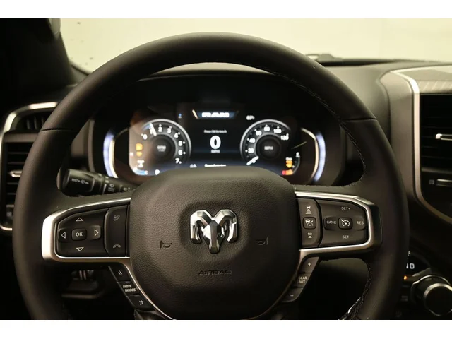 Nuevos RAM 1500 à Estados chez autogozo
