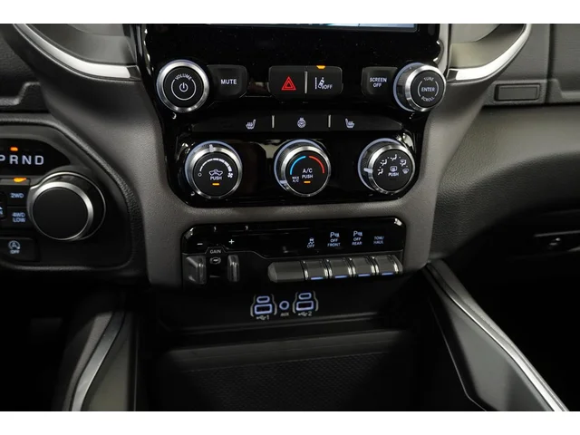 Nuevos RAM 1500 à Estados chez autogozo