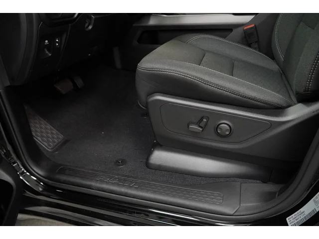 Nuevos RAM 1500 à Estados chez autogozo