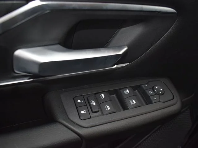 Nuevos RAM 1500 à Estados chez autogozo