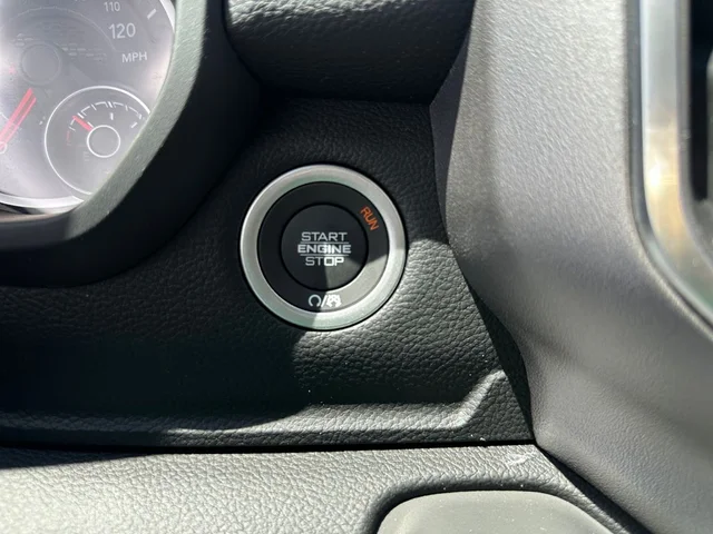 Nuevos RAM 1500 à Estados chez autogozo