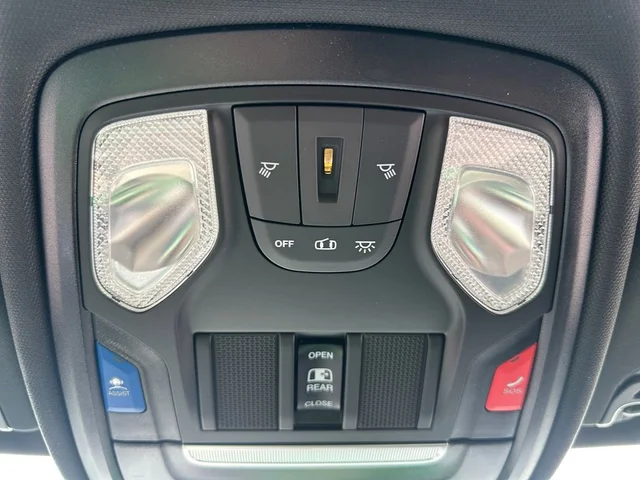 Nuevos RAM 1500 à Estados chez autogozo
