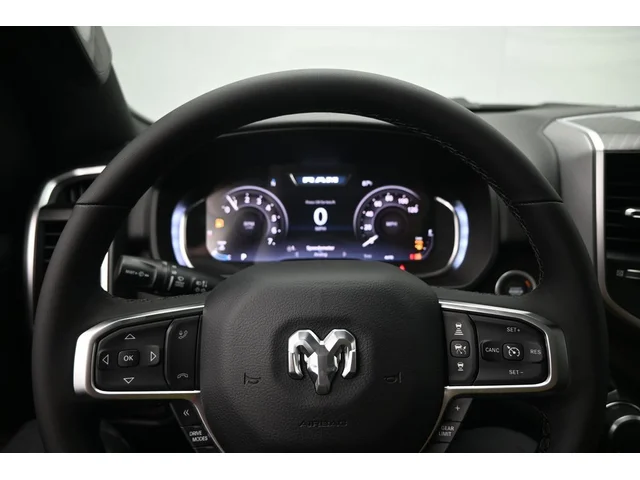 Nuevos RAM 1500 à Estados chez autogozo