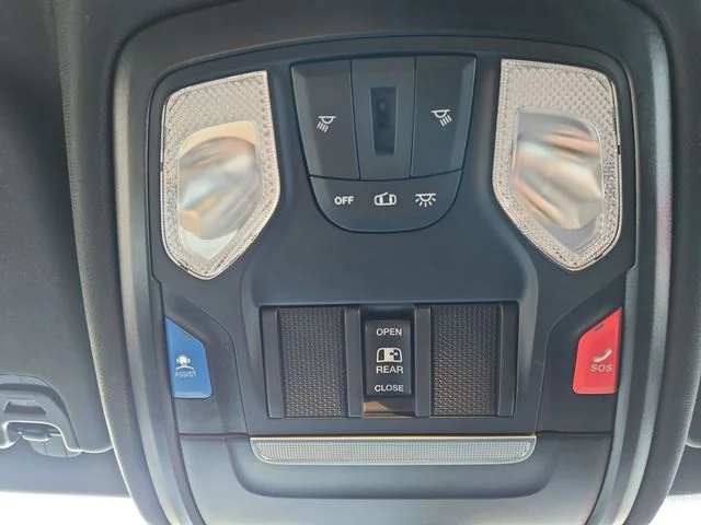 SEMINUEVOS RAM 1500 a Estados en autogozo