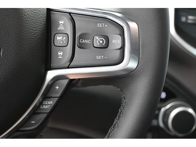 Nuevos RAM 1500 à Estados chez autogozo