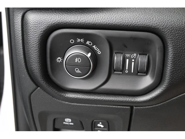 Nuevos RAM 1500 à Estados chez autogozo