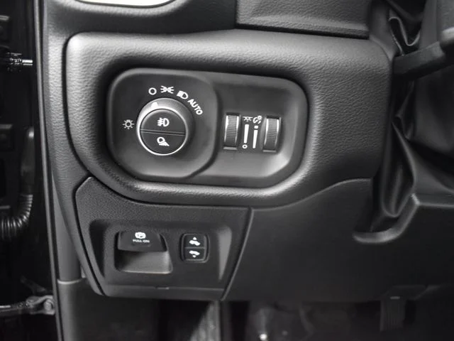 Nuevos RAM 1500 à Estados chez autogozo