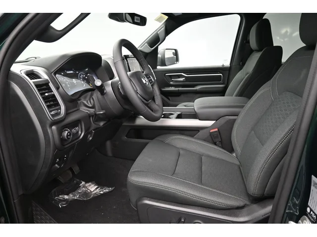 Nuevos RAM 1500 à Estados chez autogozo