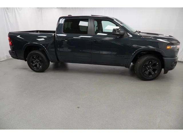 Nuevos RAM 1500 à Estados chez autogozo