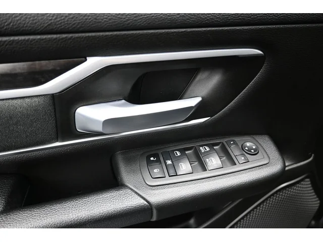 SEMINUEVOS RAM 1500 a Estados en autogozo