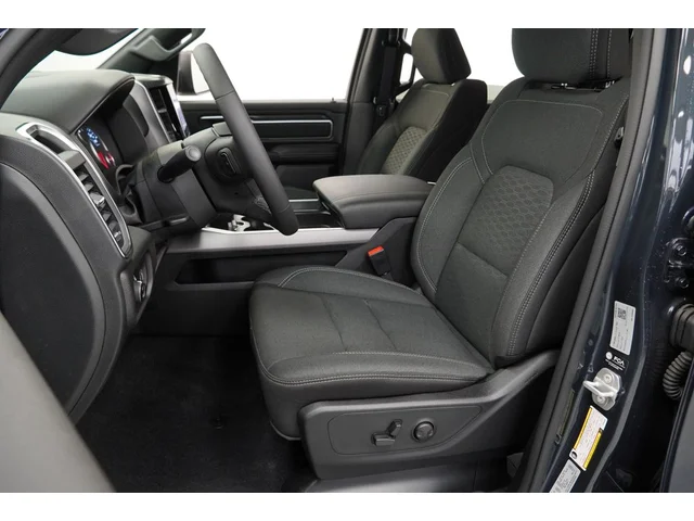 Nuevos RAM 1500 à Estados chez autogozo