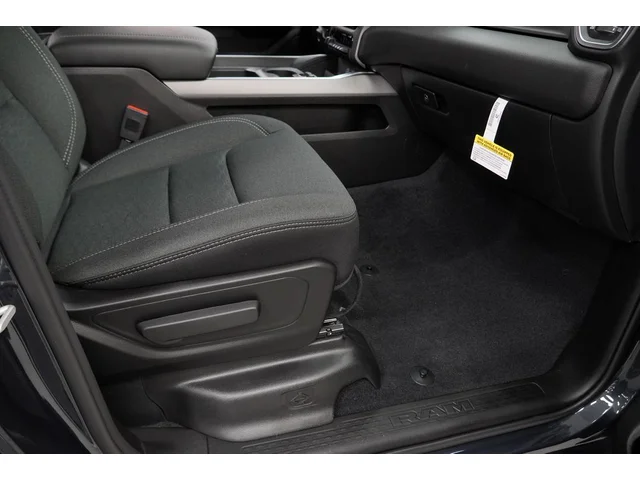 Nuevos RAM 1500 à Estados chez autogozo