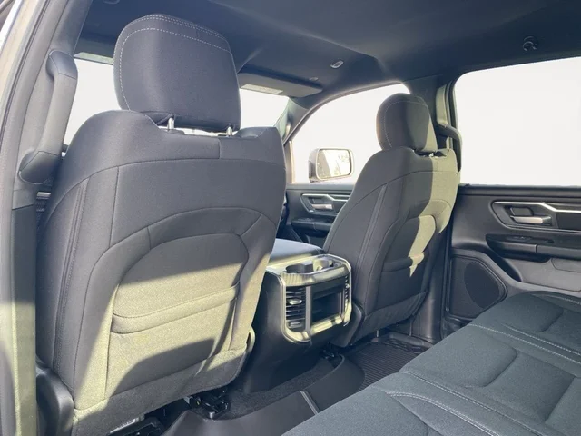 Nuevos RAM 1500 à Estados chez autogozo