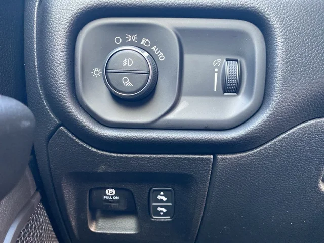 Nuevos RAM 1500 à Estados chez autogozo