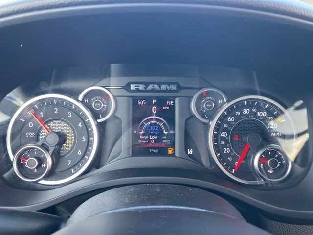 Nuevos RAM 1500 à Estados chez autogozo