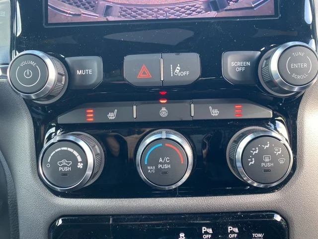 Nuevos RAM 1500 à Estados chez autogozo