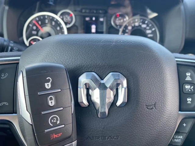 Nuevos RAM 1500 à Estados chez autogozo