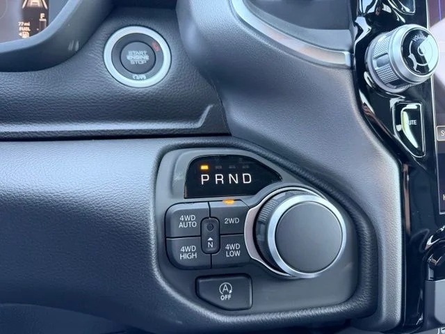 Nuevos RAM 1500 à Estados chez autogozo