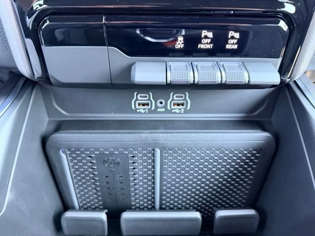 Nuevos RAM 1500 à Estados chez autogozo