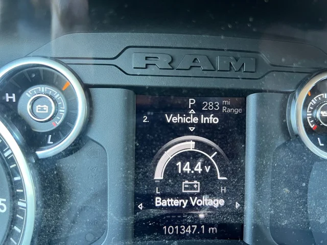 SEMINUEVOS RAM 1500 a Estados en autogozo