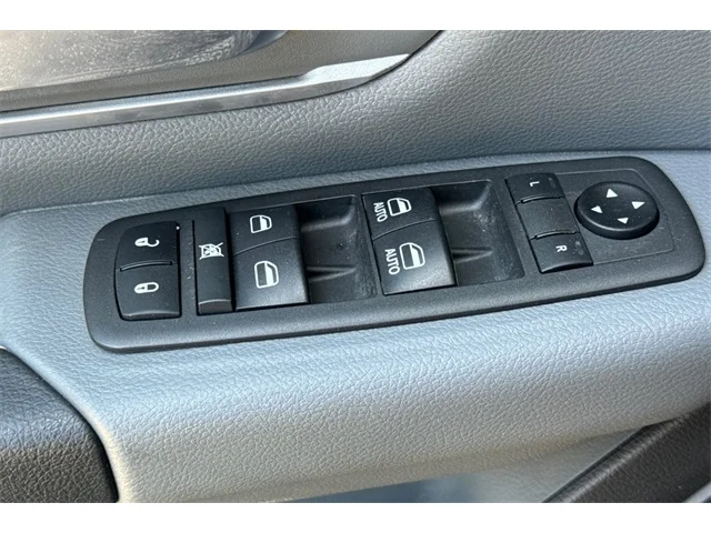 SEMINUEVOS RAM 1500 at ELK GROVE in Elk Grove Buick GMC