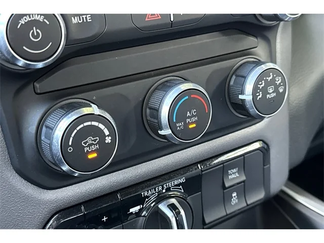 SEMINUEVOS RAM 1500 at ELK GROVE in Elk Grove Buick GMC