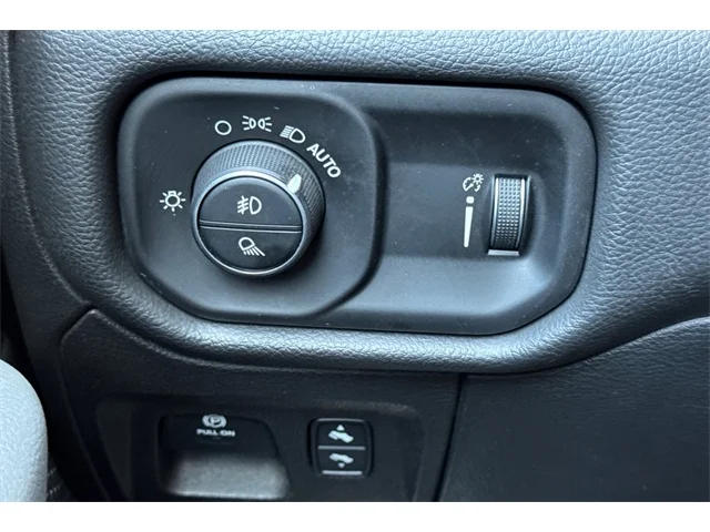 SEMINUEVOS RAM 1500 at ELK GROVE in Elk Grove Buick GMC